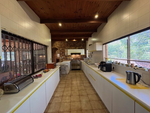 4 Bedroom Property for Sale in Heuwelsig Free State